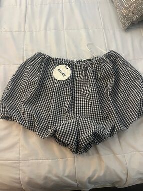 Needle Black & White Gingham Women’s Elastic Waist Shorts Balloon Shorts